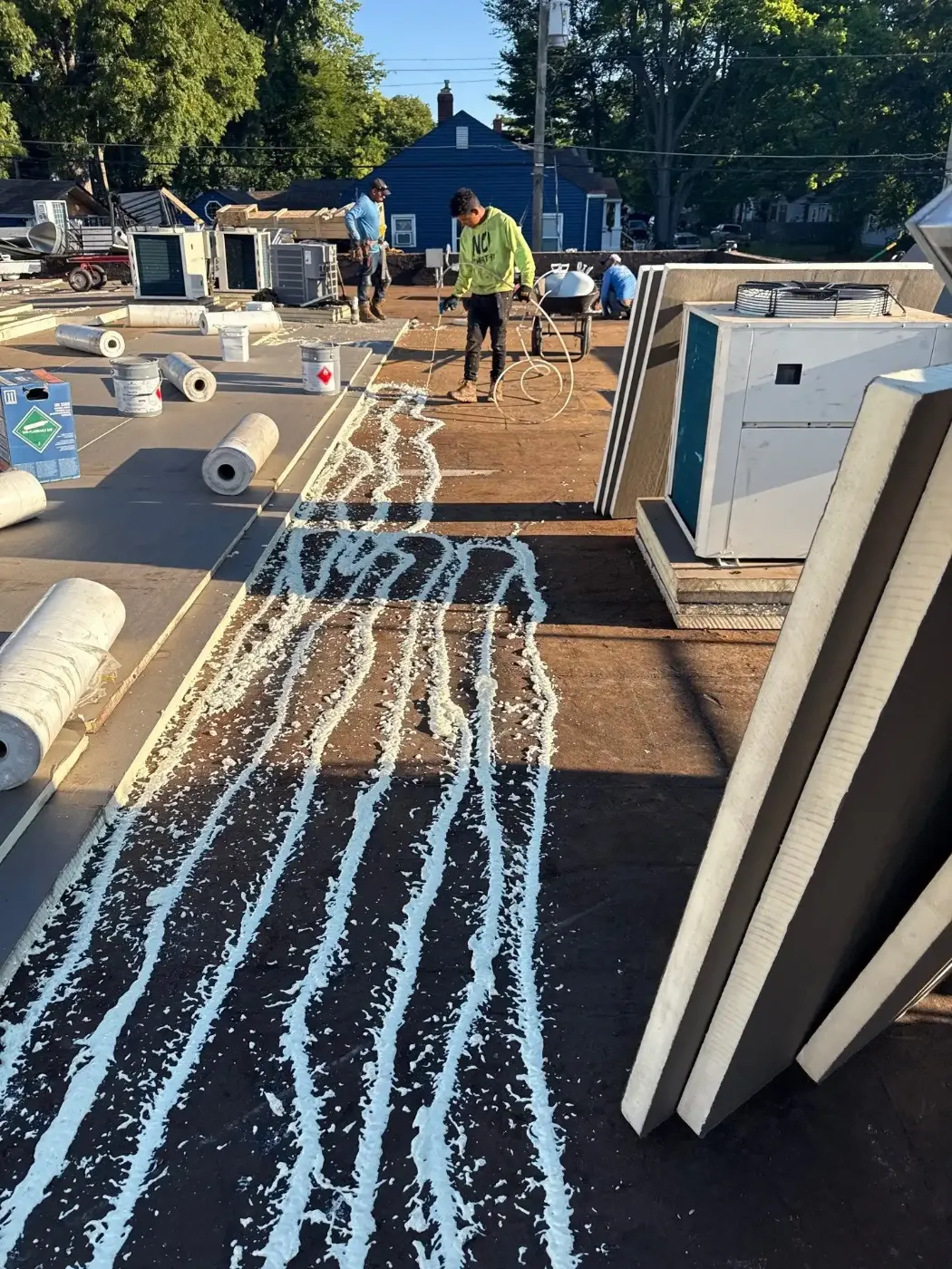Manufacturer-certified roof installation in Oaklandon